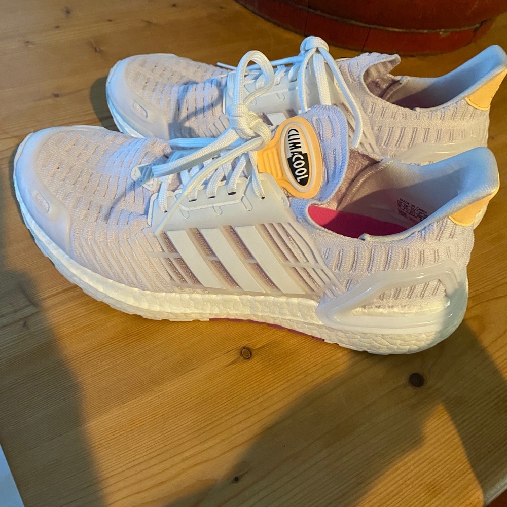 ADIDAS ULTRABOOST DNA CC_1 RUNNING SHOES